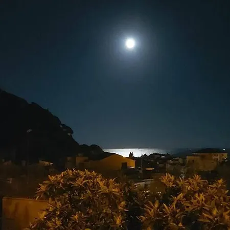 Apartamento Stunning At Beach